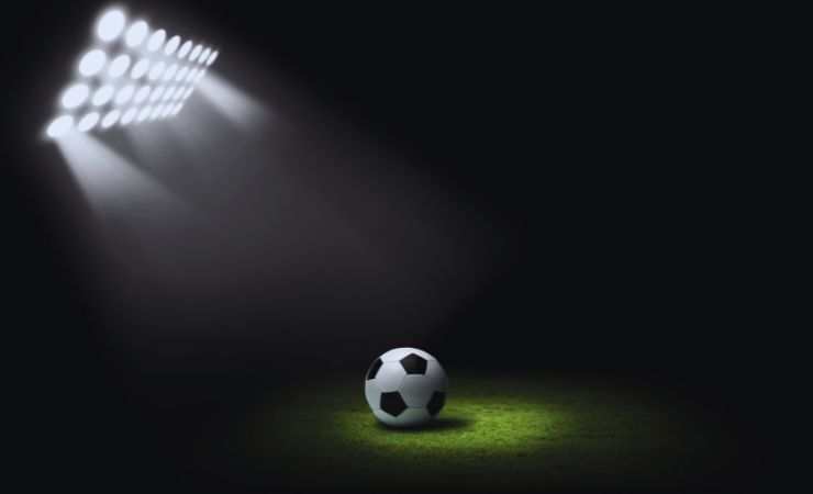 pallone, luce riflessa